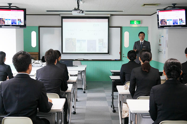 東京 六本木に位置する高級ホテル「グランド ハイアット 東京」 学内企業説明＆選考会 開催しました