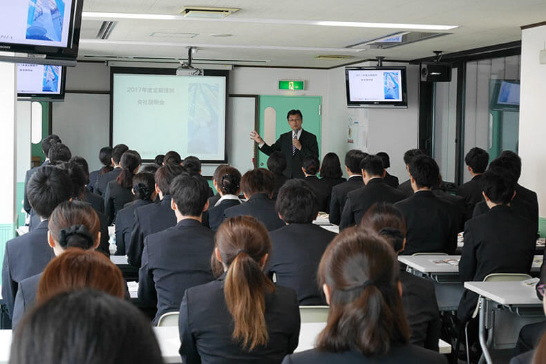 東京ディズニーリゾート®・オフィシャルホテル「東京ベイ舞浜ホテル クラブリゾート」学内企業説明＆選考会を開催しました