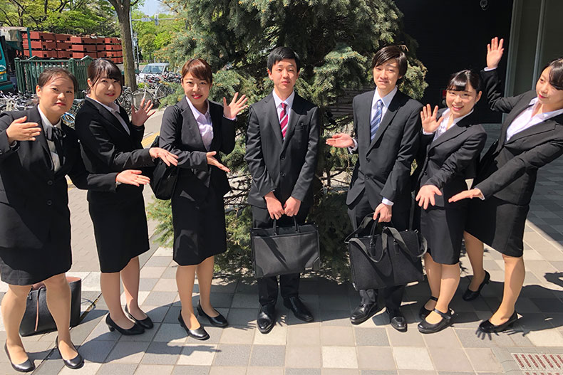 ホテル学科1年生 新授業プログラム『札幌ホテル見学ツアー』を開催しました